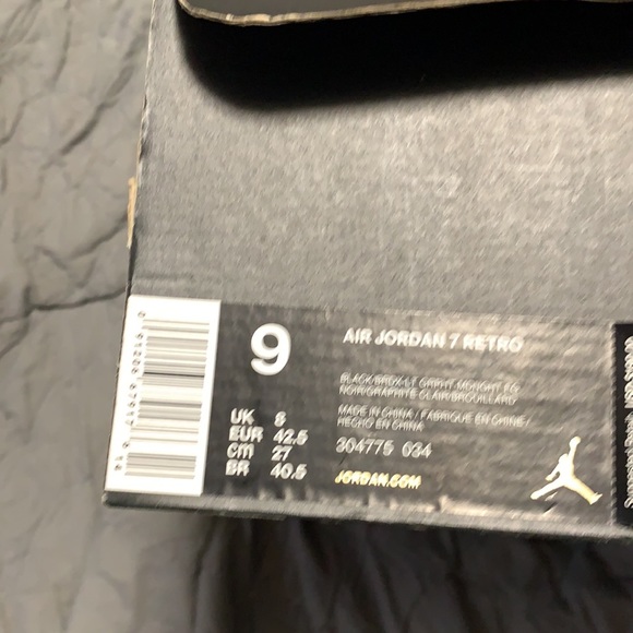 Shoes - Picture 6 of 7